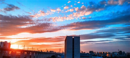 加盟首迩紫菜包饭投资需要多少成本