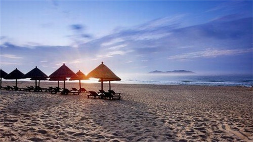 永福县能加盟百利家炸鸡吗，永福县投资炸鸡行业有前途吗