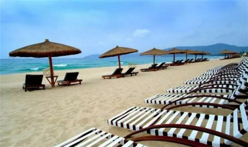 布布蹦迪视频（布布跳舞音乐）